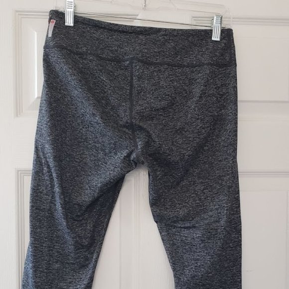 Zella Live In Midi Leggings - Picture 4 of 8